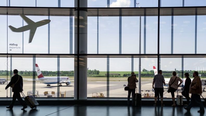 Na bečkom aerodrom testiraće se bezbednosne mere protiv širenja koronavirusa