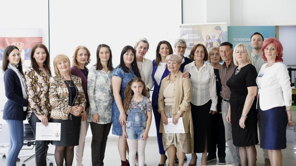 Unaprediti digitalnu pismenost žena u ruralnim oblastima
