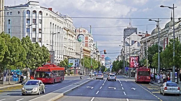 Grad Beograd ponudio u zakup 124 lokala 