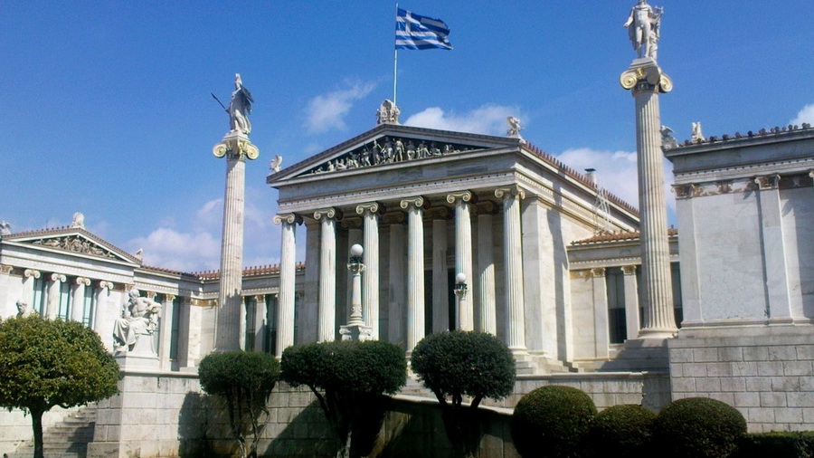Atina obnavlja ekonomski suverenitet