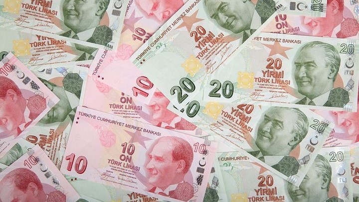 Turska lira na istorijskom minimumu