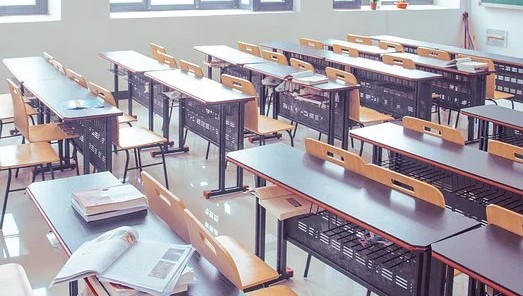 Kombinovana nastava u srednjim školama u osam lokalnih samouprava