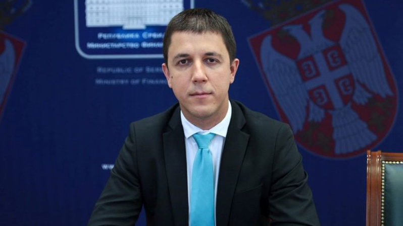 Budžetom za 2022. planiran rast plata u javnom sektoru od 7,3 odsto