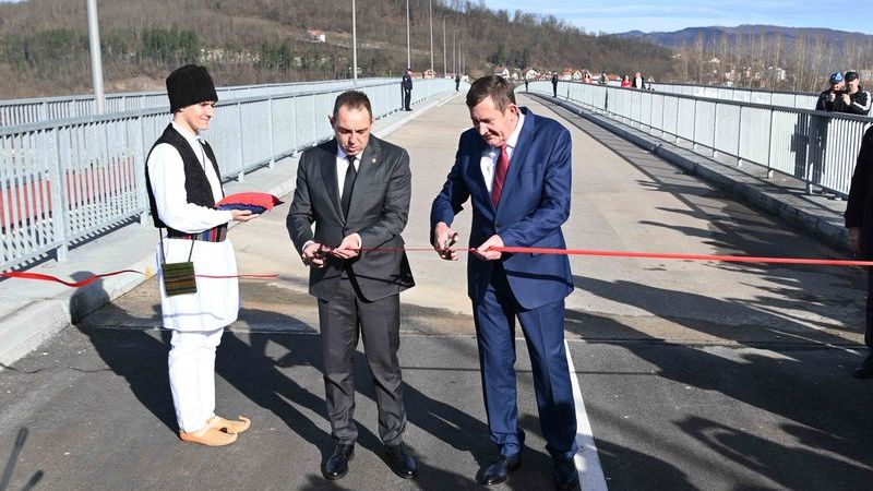 Otvoren most Bratoljub i granični prelaz