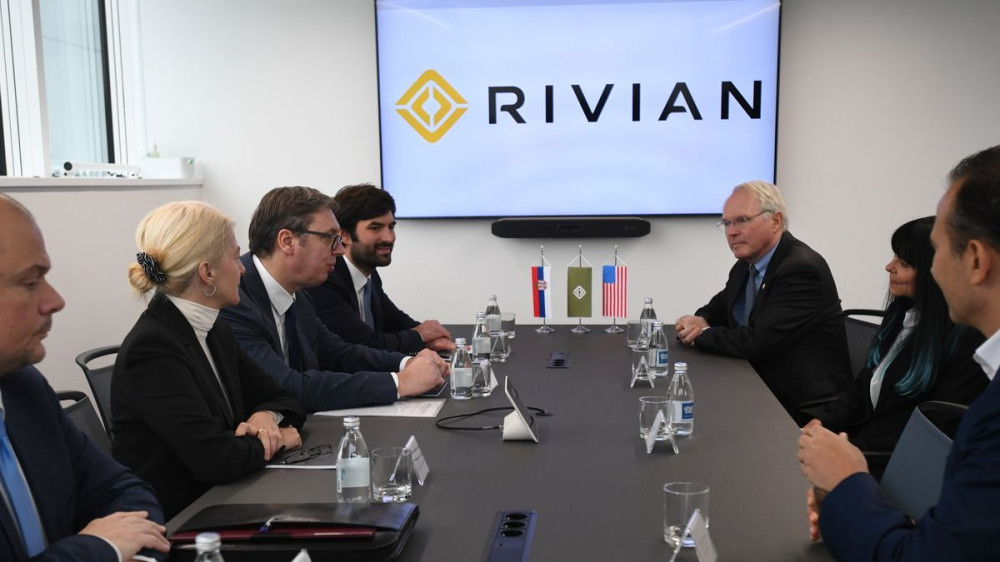 Predsednik Vučić prisustvovao otvaranju tehnološkog centra kompanije Rivian