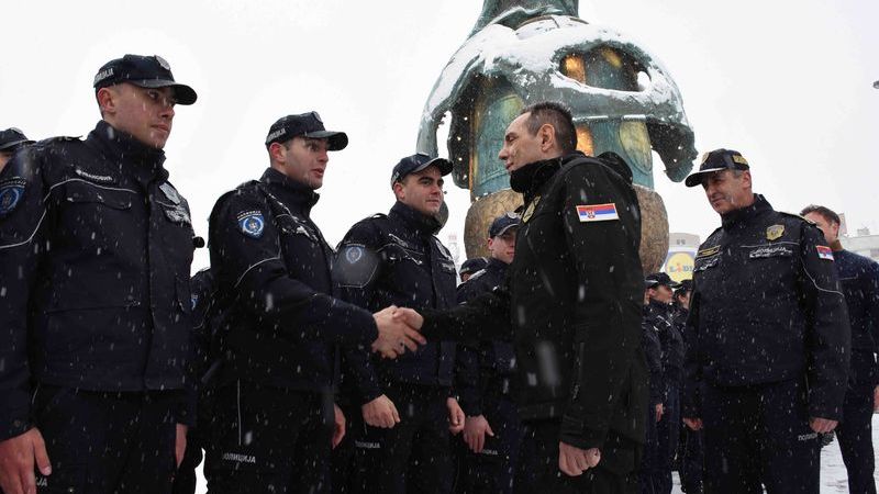 Novih 400 policajaca pozornika na ulicama u svim delovima Srbije