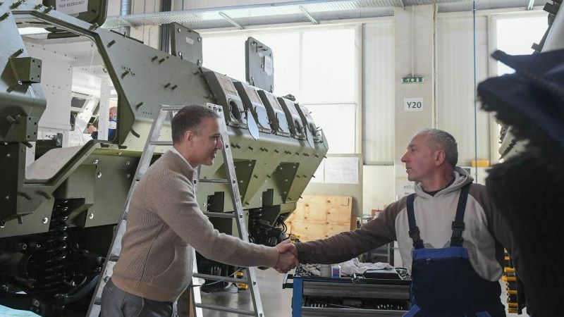 Vojska Srbije uskoro dobija nove samohodne haubice Nora