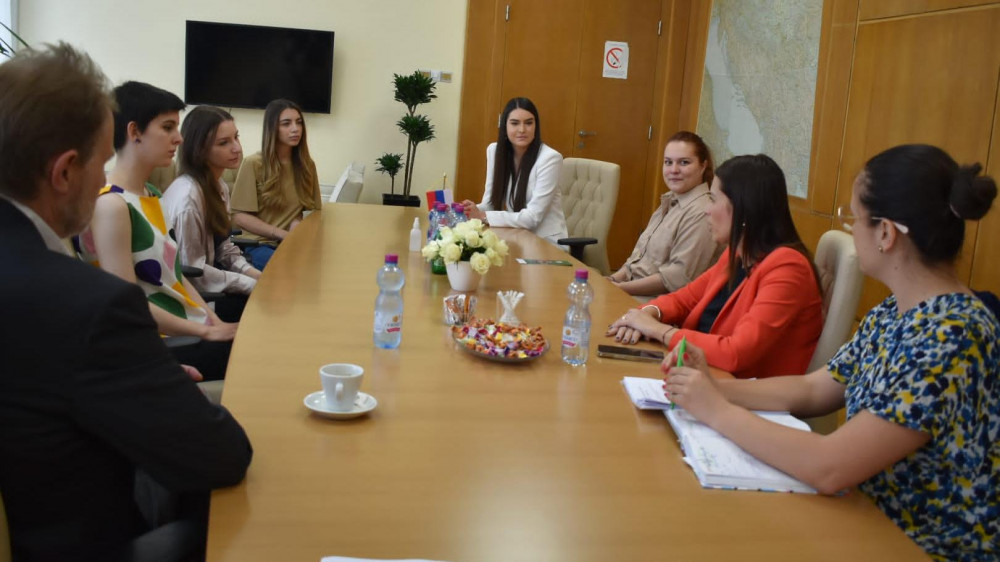 Vujović ugostila studente FPN-a, koji su započeli stručnu praksu u Ministarstvu