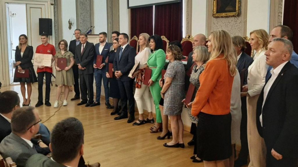 Dositejeve povelje za doprinos unapređenju kvaliteta obrazovanja