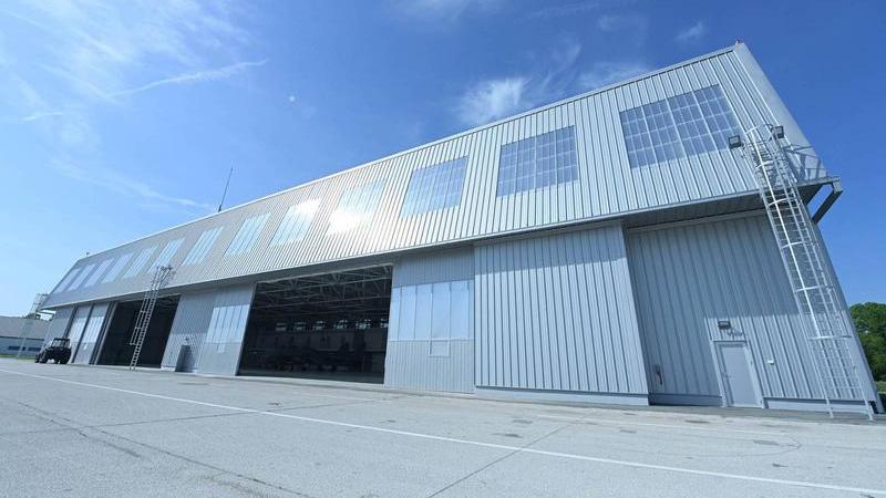 Novi hangar za smeštaj vazduhoplova na aerodromu u Batajnici