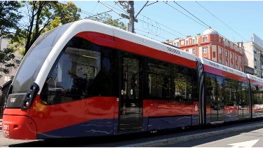 Pregled i popravka tramvajskih šina u Bulevaru kralja Aleksandra