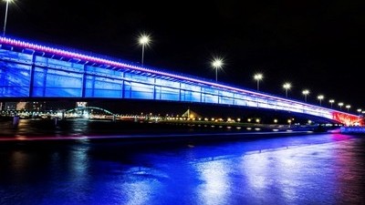 Prijem povodom nacionalnog praznika Francuske, Brankov most u bojama te zemlje