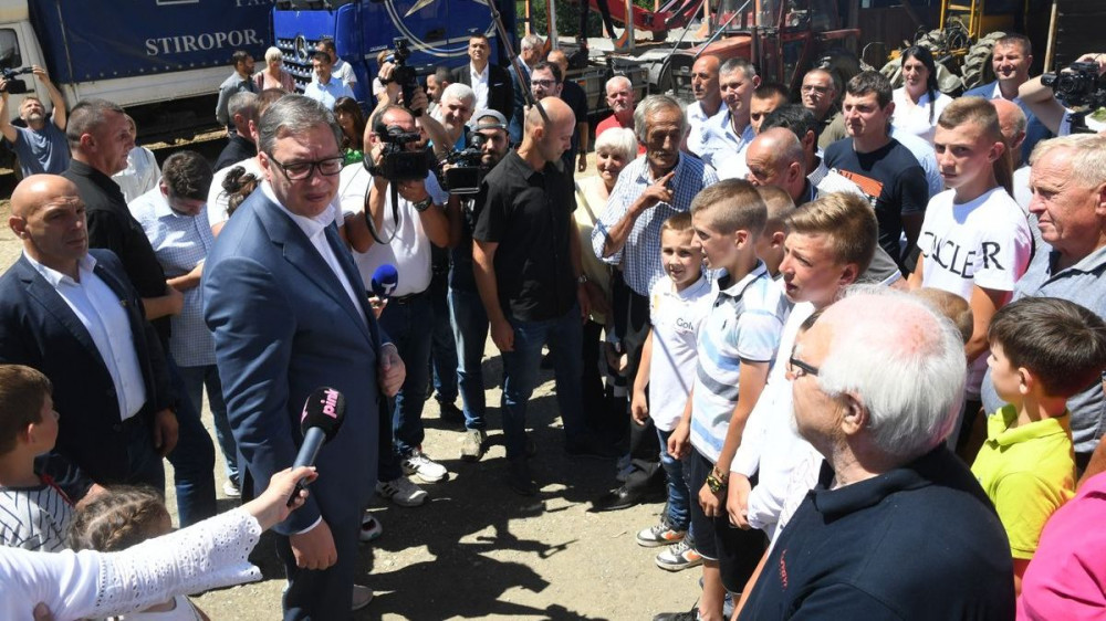 Predsednik Vučić posetio Moravički okrug