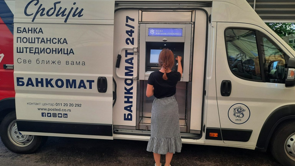 Mobilna ekspozitura Banke Poštanska štedionica na pijaci Buvljak