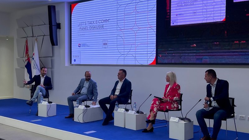 Dnevno 10 miliona fiskalnih računa i 60.000 e-faktura 