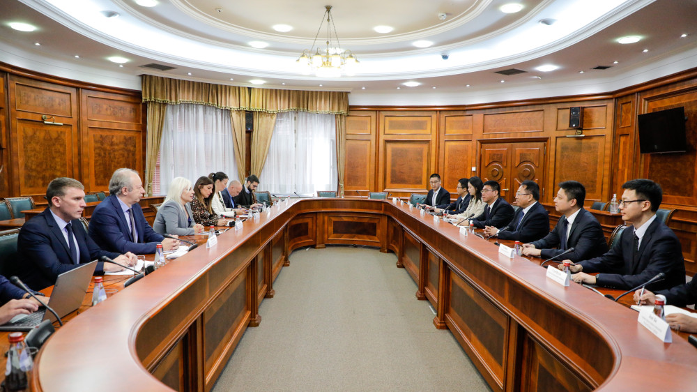 Mihajlovićeva sa delegacijom kompanije Pauer Čajna