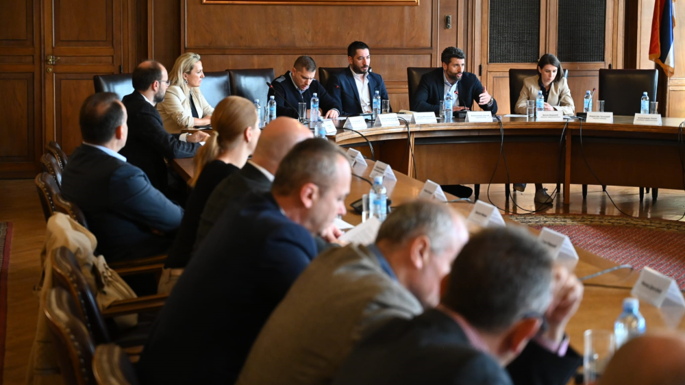 Grejna sezona se odlaže zbog povoljnih vremenskih uslova, ušteda nekoliko miliona evra dnevno