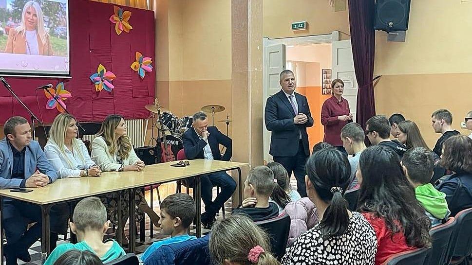 Tribina o bezbednosti u saobraćaju