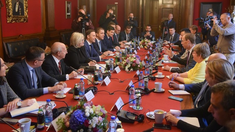 Počeli zvanični razgovori sa predstavnicima MMF-a