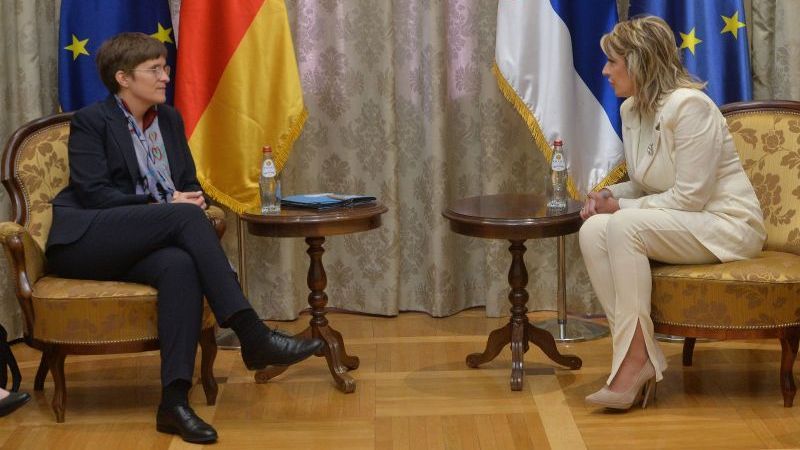 Joksimović sa Lirman o evrointegracijama