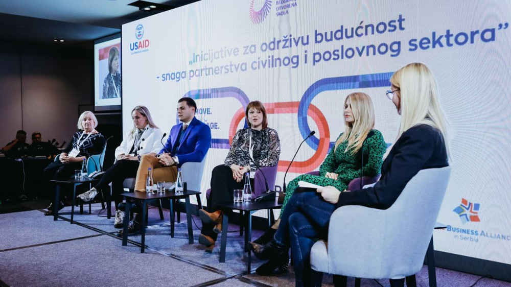 Saradnja poslovnog i civilnog sektora smanjuje troškove i povećava efikasnost 