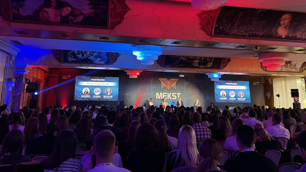 Nastup TONS-a na MEKST konferenciji u okviru Career fair-a