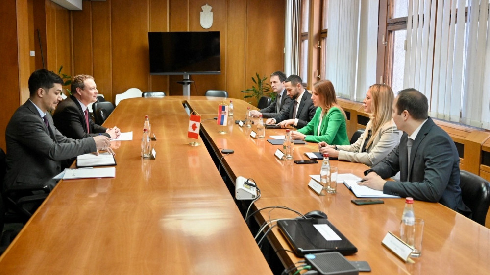 Kanada zainteresovana za saradnju u oblasti rudarstva i OIE