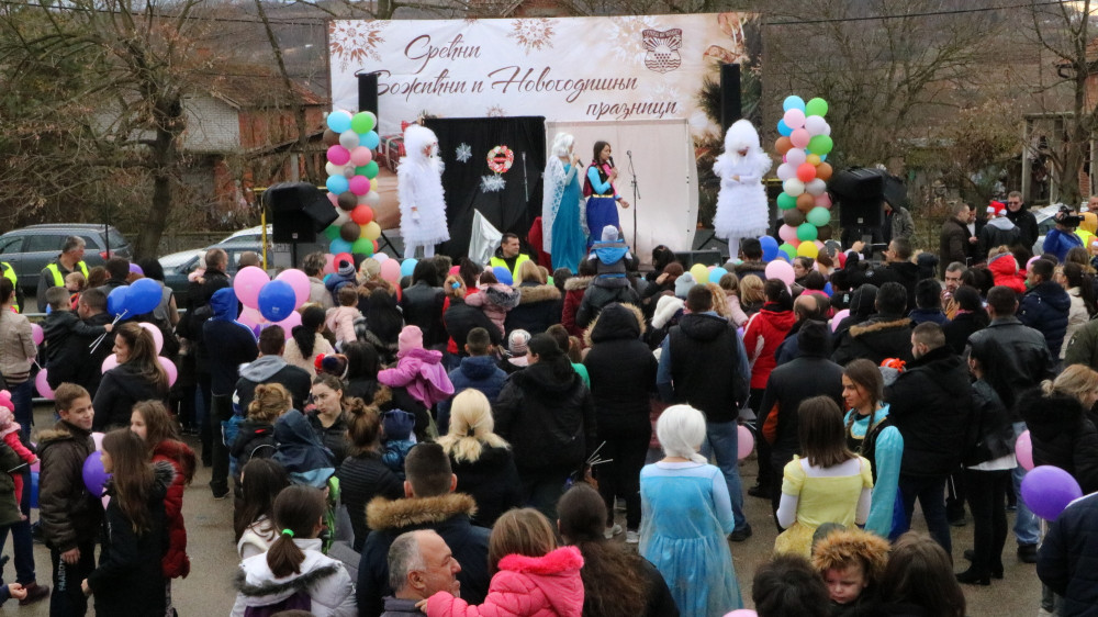 Novogodišnji paketići za mališane u opštini Grocka