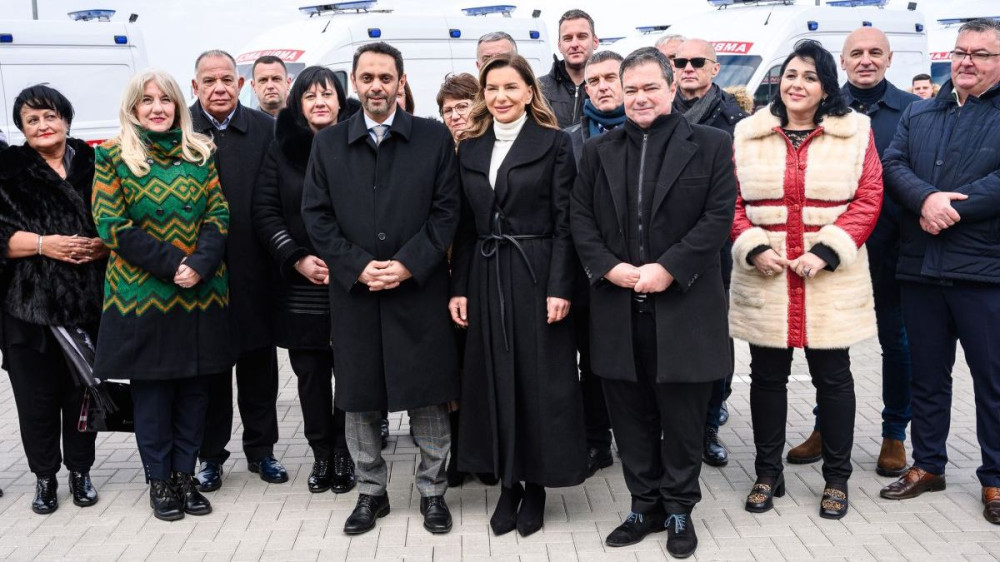 Uručeno 15 sanitetskih vozila zdravstvenim ustanovama u Srbiji
