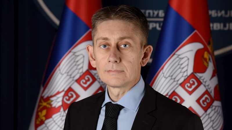 Uspostavljanje jedinstvenog pravnog režima za službenike na svim nivoima vlasti