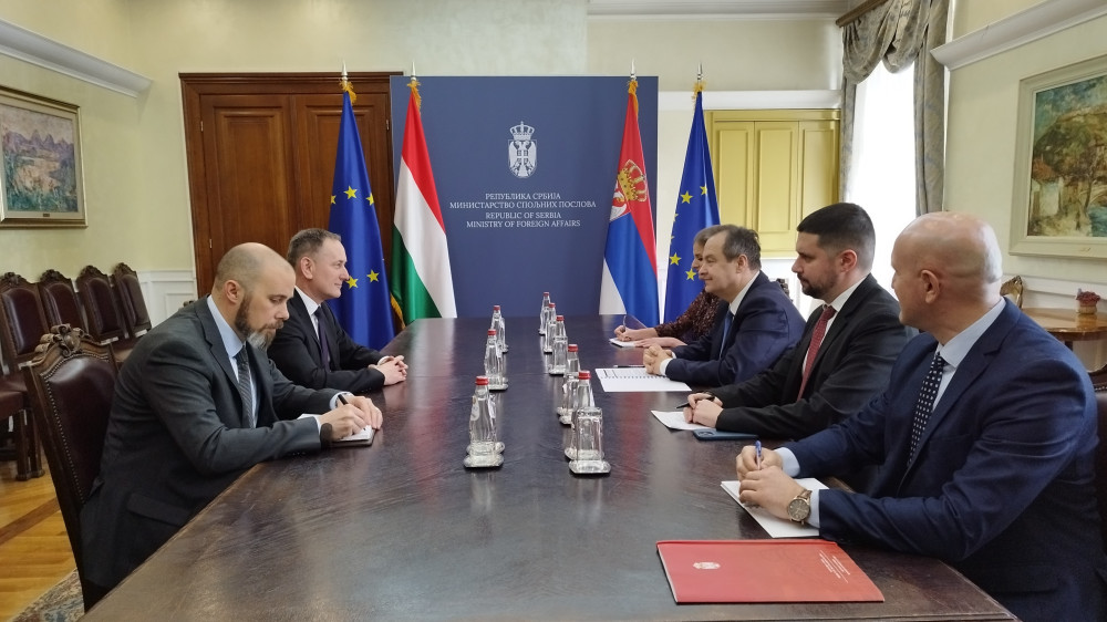 Veoma dinamičan politički dijalog između Srbije i Mađarske