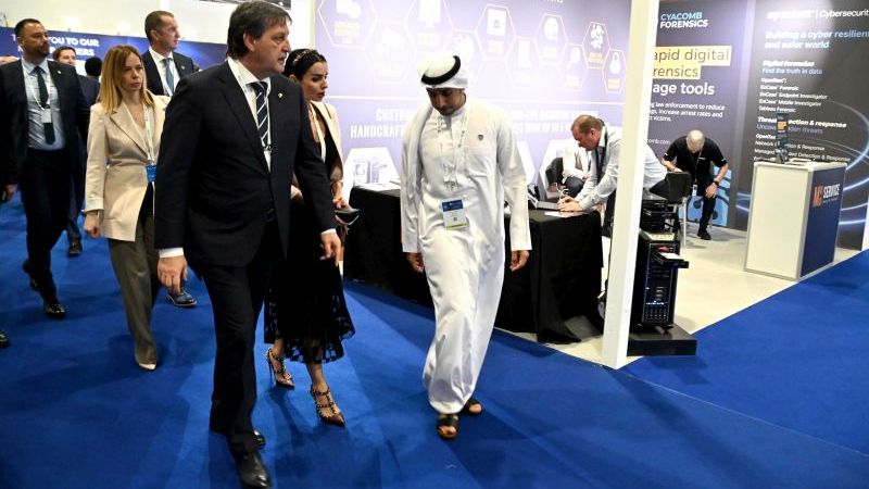 Gašić prisustvovao svečanom otvaranju Svetskog policijskog samita u Dubaiju