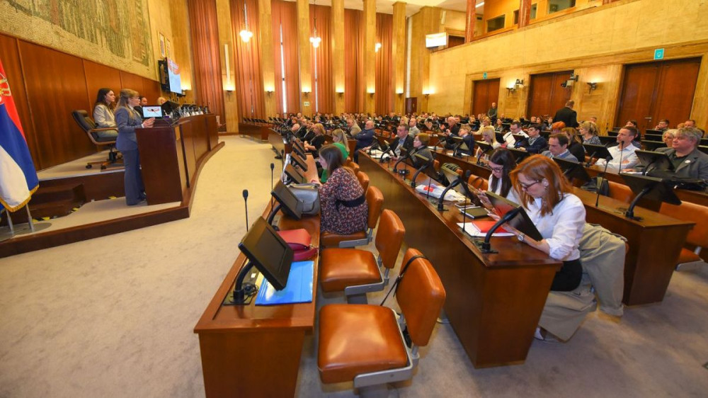 Poboljšanje kvaliteta obrazovanja kroz povezivanje teorije i prakse