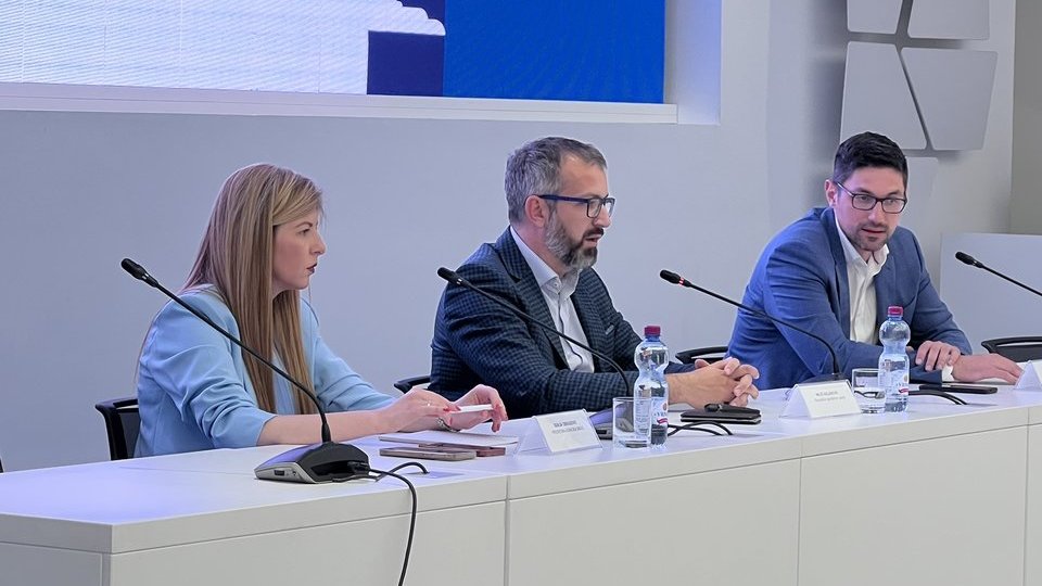 Upis u katastar nepokretnosti - aktuelnosti i pravci daljeg razvoja