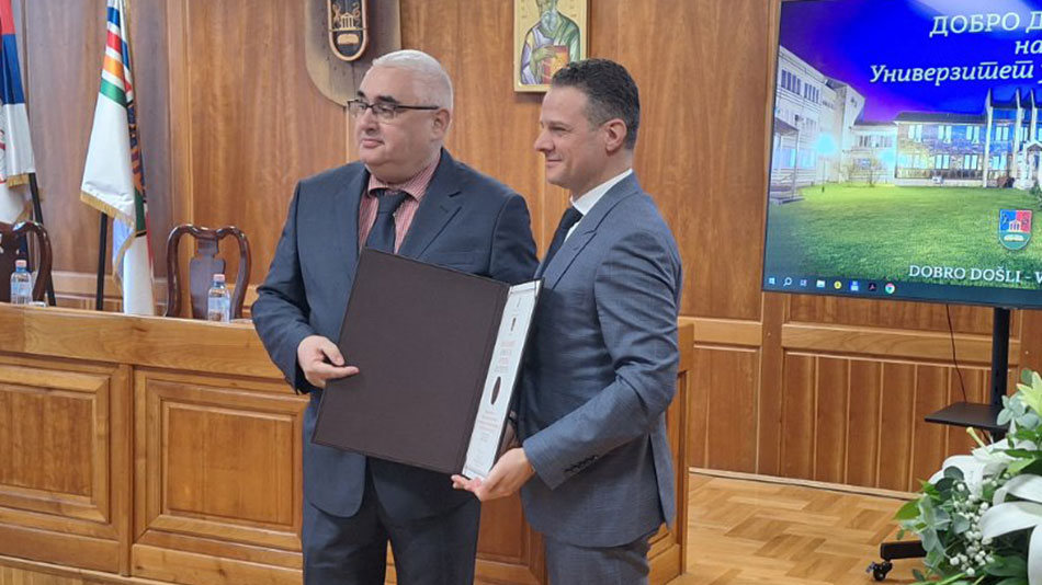 Svetosavska povelja Univerziteta u Kragujevcu dodeljena Centru izvrsnosti 