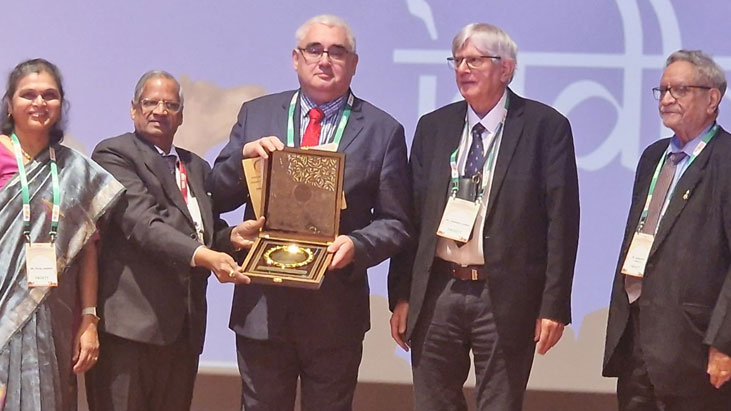 Priznanje Prof. Rakesh C. Kukreja oration award prof. dr Vladimiru Jakovljeviću