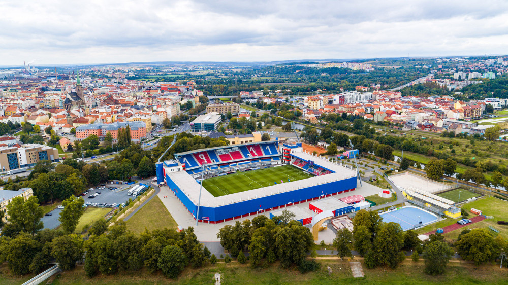 Mihal Strnad preuzima FK Viktoria Plzeň