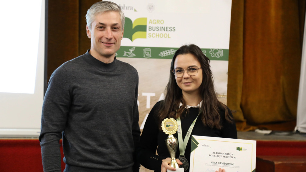 Nina Davidovski najbolja polaznica Agrobiznis škole