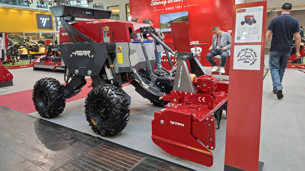 Pomoć za vinogradare i voćare: AgAR kao neumorni radnik u polju