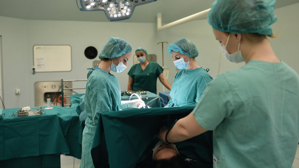 Otvoren konkurs za prijem 195 zdravstvenih radnika u vojnozdravstvene ustanove